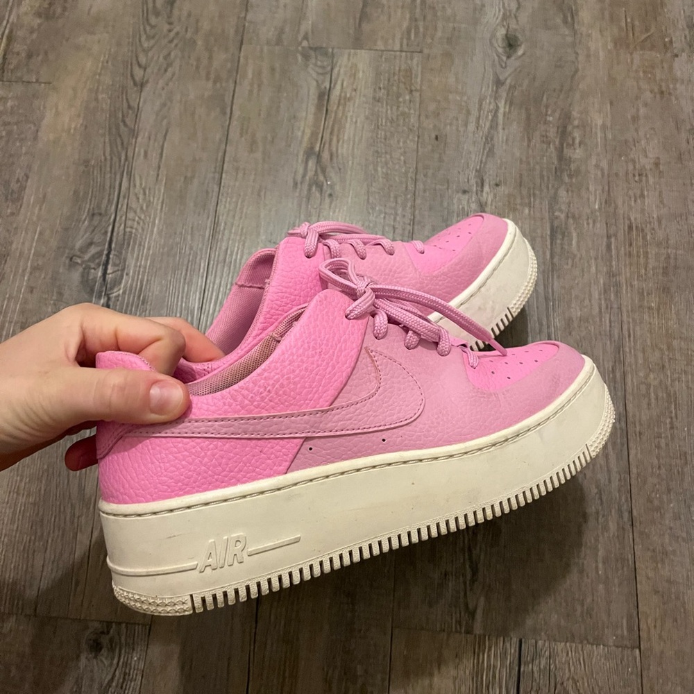 Nike platform pink sneakers 8.5